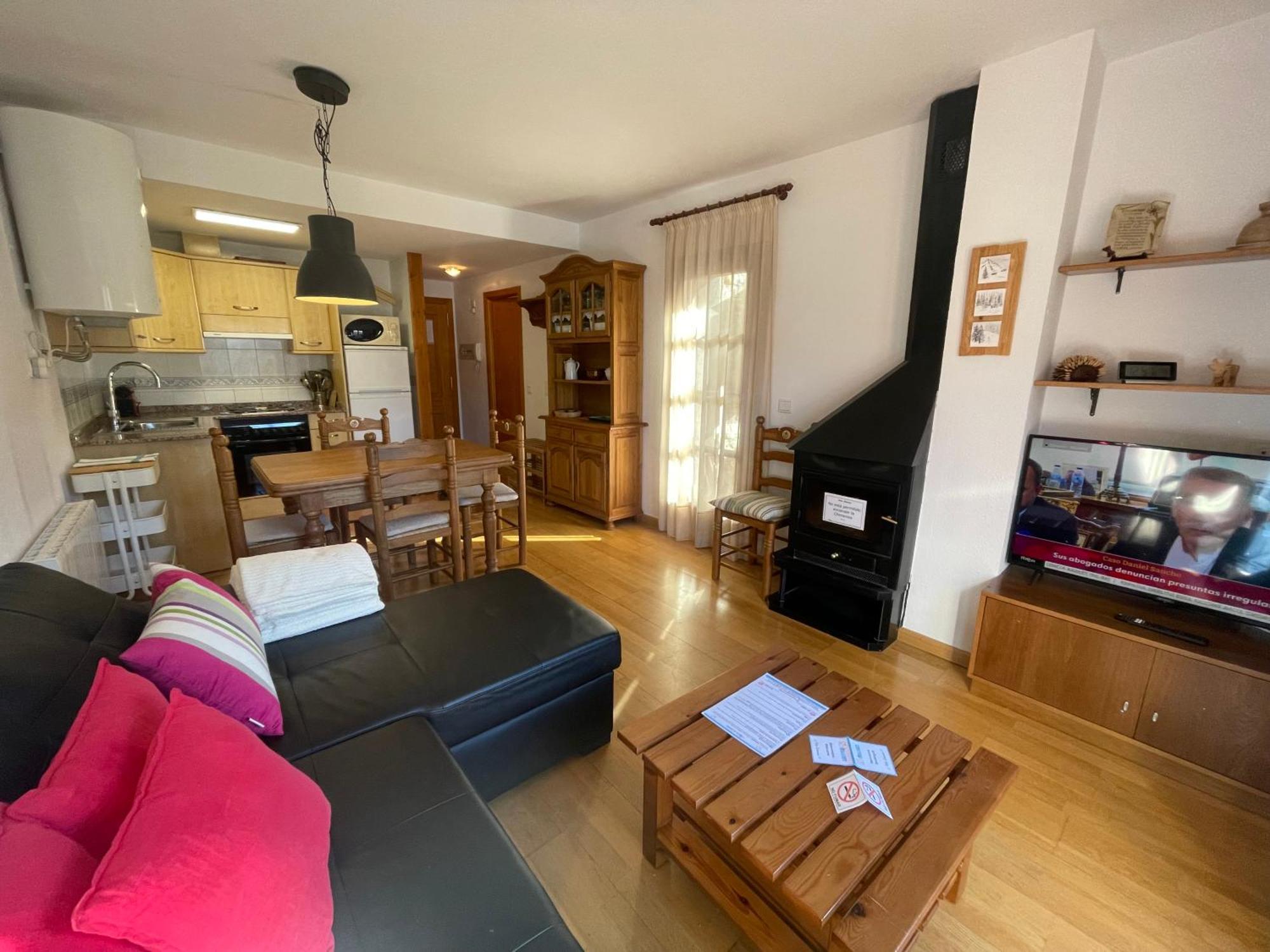 A01 - Anciles Apartamento - Villmor エクステリア 写真