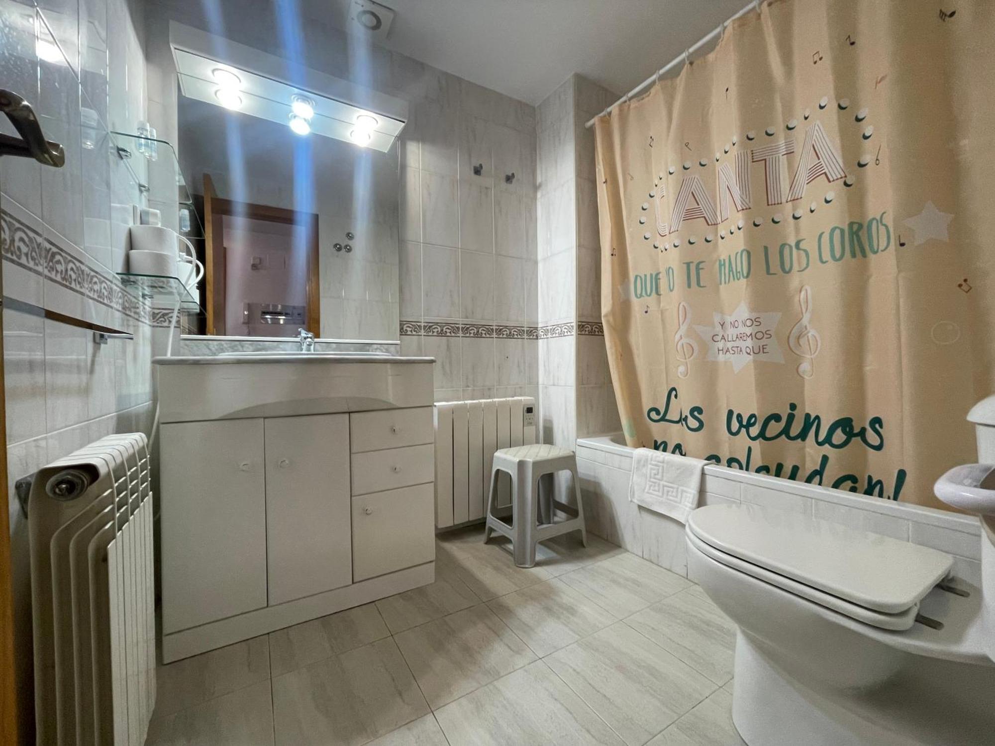 A01 - Anciles Apartamento - Villmor エクステリア 写真