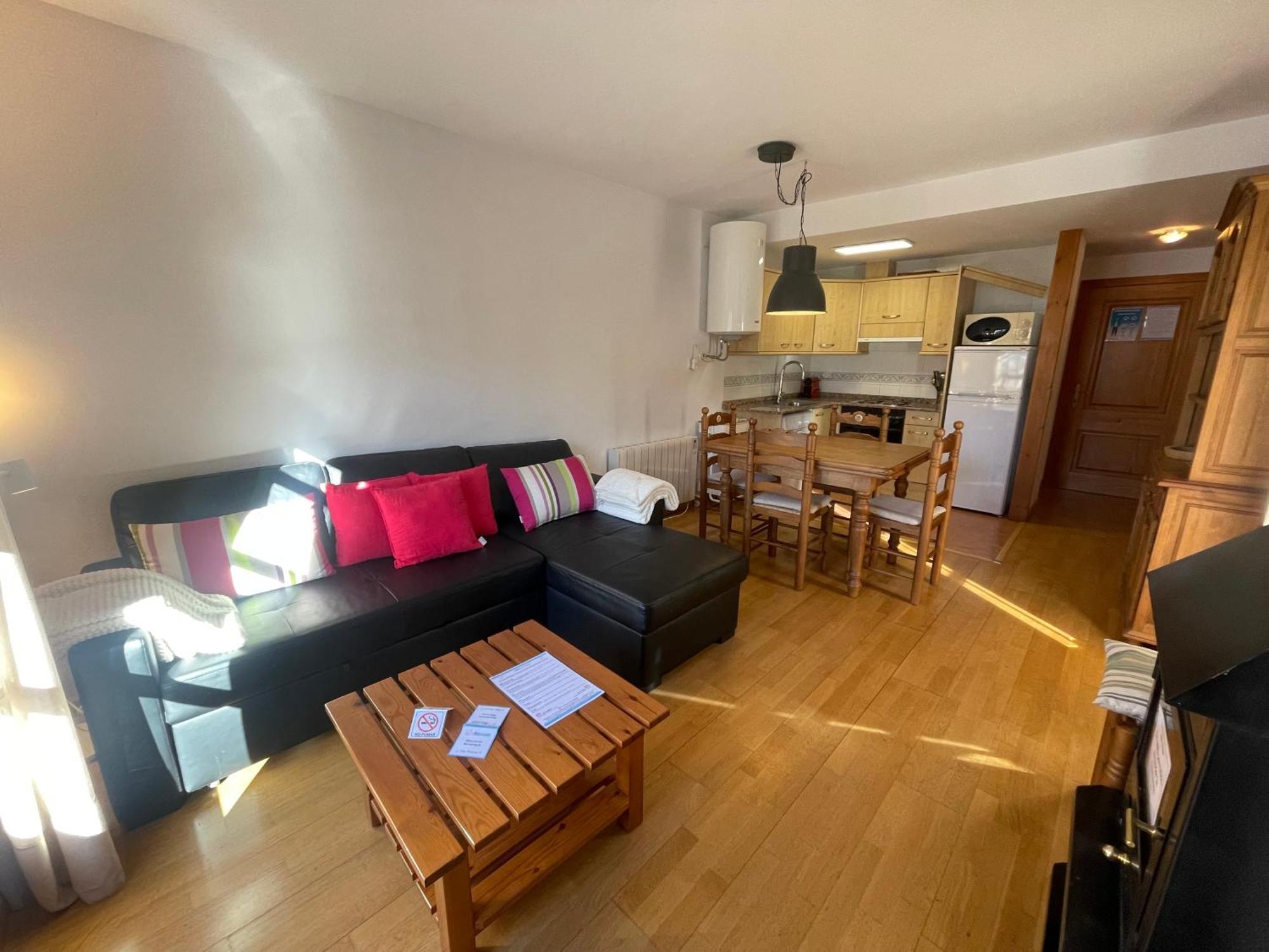 A01 - Anciles Apartamento - Villmor エクステリア 写真